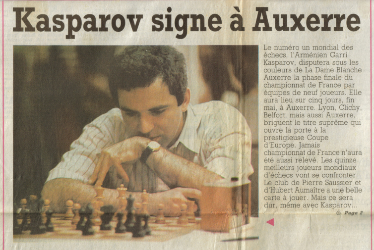 Kasparov_signe_a_Auxerre_